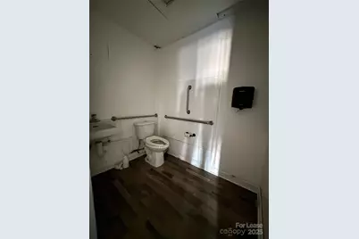 2906 Springs Road NE, Hickory, NC 28601 - Photo 11