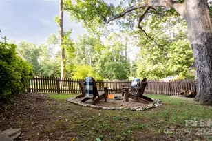 608 Hiawassee Ave, Black Mountain, NC 28711 - Photo 45