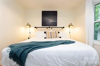 608 Hiawassee Avenue, Black Mountain, NC 28711 - Photo 23