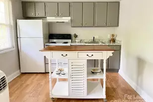 1617 Fulton Ave, Charlotte, NC 28205 - Photo 3