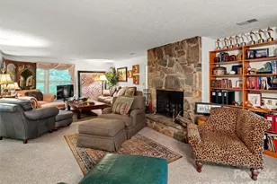 812 Crab Creek Rd, Hendersonville, NC 28739 - Photo 11