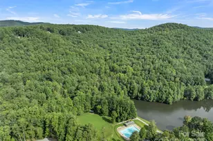 812 Crab Creek Rd, Hendersonville, NC 28739 - Photo 27