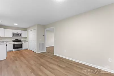 308 Hickory Lane, Salisbury, NC 28147 - Photo 7