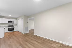 308 Hickory Ln, Salisbury, NC 28147 - Photo 7