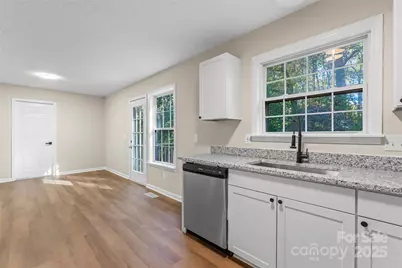 308 Hickory Lane, Salisbury, NC 28147 - Photo 5