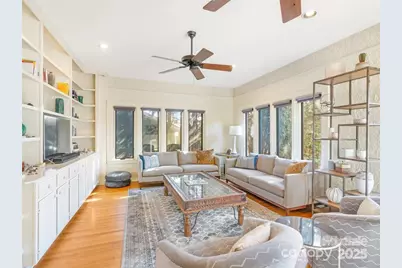 26 Sheridan Road, Asheville, NC 28803 - Photo 11