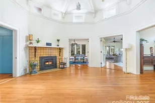 26 Sheridan Rd, Asheville, NC 28803 - Photo 9