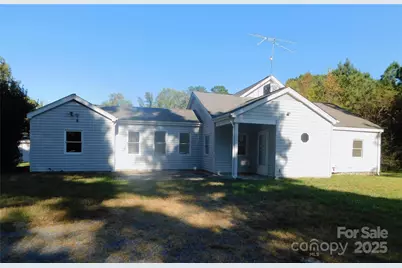 1910 Nc Highway 109 Highway N, Troy, NC 27371 - Photo 23