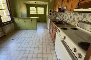 309 Hillside Dr, Lexington, NC 27295 - Photo 7