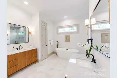 4637 Emory Lane, Charlotte, NC 28211 - Photo 27