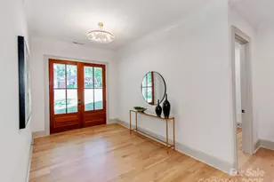 4637 Emory Ln, Charlotte, NC 28211 - Photo 3