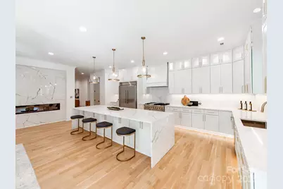 4637 Emory Lane, Charlotte, NC 28211 - Photo 13