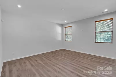 9518 Harvard Oak Court, Charlotte, NC 28269 - Photo 9