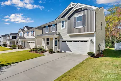 9518 Harvard Oak Court, Charlotte, NC 28269 - Photo 3