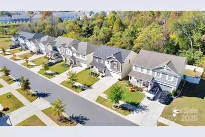 9518 Harvard Oak Court, Charlotte, NC 28269 - Photo 39