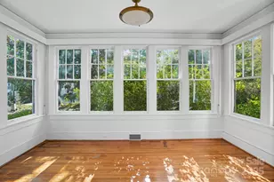 504 S York St, Gastonia, NC 28052 - Photo 9