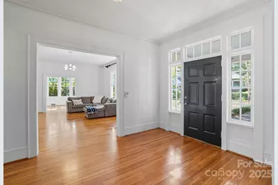 504 S York Street, Gastonia, NC 28052 - Photo 5