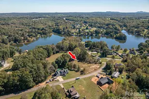 323 Harbor View Dr, Cherryville, NC 28021 - Photo 13