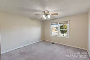 5149 Olde School Dr, Hickory, NC 28602 - Photo 11