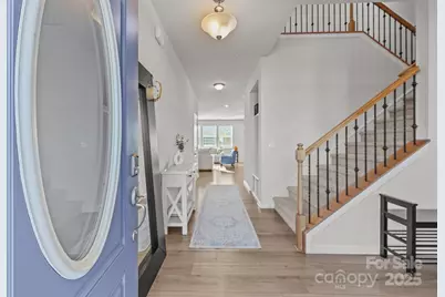 9102 Buckley Court, Charlotte, NC 28269 - Photo 5