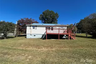 1229 Wiscassett St, Albemarle, NC 28001 - Photo 3