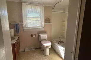 1229 Wiscassett St, Albemarle, NC 28001 - Photo 11