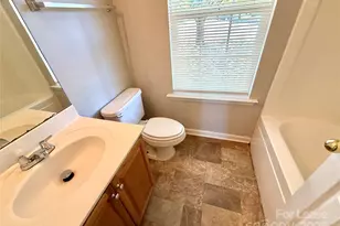 910 Rucker Cliff Dr, Charlotte, NC 28214 - Photo 17