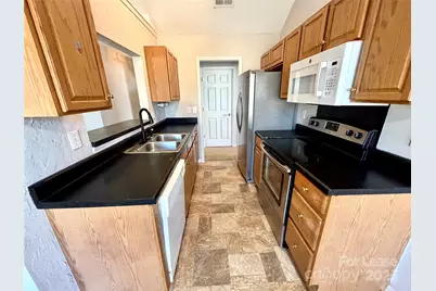 910 Rucker Cliff Drive, Charlotte, NC 28214 - Photo 7