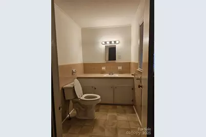 979 Meadowbrook Road, Chester, SC 29706 - Photo 15