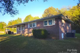 979 Meadowbrook Rd, Chester, SC 29706 - Photo 3