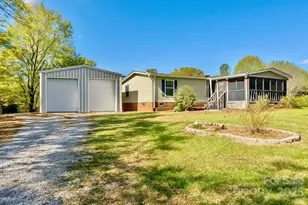 1409 Clayton Dr, Chester, SC 29706 - Photo 1