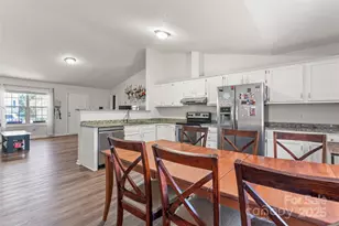 1009 Braxton Dr, Concord, NC 28025 - Photo 5