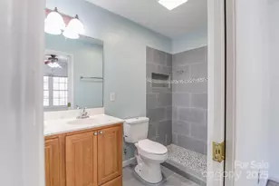 16 Aberdeen Dr, Arden, NC 28704 - Photo 5