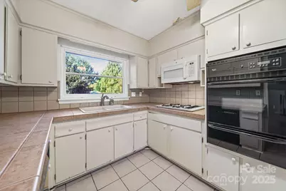 7526 Candis Drive, Charlotte, NC 28212 - Photo 11