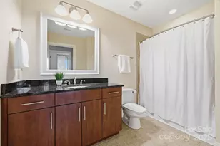 701 Royal Ct, Charlotte, NC 28202 - Photo 25