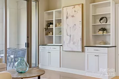 701 Royal Court #309, Charlotte, NC 28202 - Photo 5