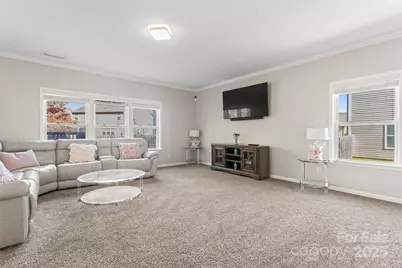 14422 Lake Crossing Drive, Charlotte, NC 28278 - Photo 3