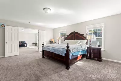 14422 Lake Crossing Drive, Charlotte, NC 28278 - Photo 9