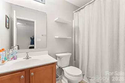 14422 Lake Crossing Drive, Charlotte, NC 28278 - Photo 17