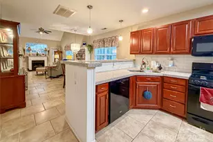 8640 Robinson Forest Dr, Charlotte, NC 28277 - Photo 11