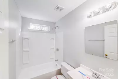 1626 Oakdale Green Drive, Charlotte, NC 28216 - Photo 15