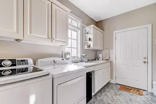 35 Country Wood Way, Horse Shoe, NC 28742 - Photo 23