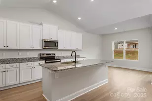 4032 Bolo Dr, Charlotte, NC 28215 - Photo 7