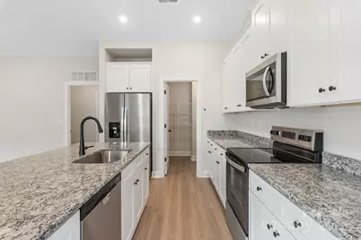 4032 Bolo Drive, Charlotte, NC 28215 - Photo 9