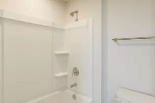 8025 District Dr, Charlotte, NC 28213 - Photo 15