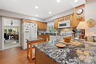 404 Water Oak Ln, Hendersonville, NC 28791 - Photo 7