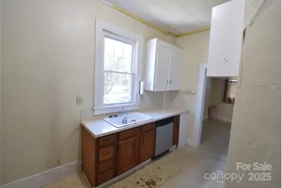 208 S Myrtle School Road, Gastonia, NC 28052 - Photo 13