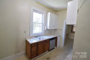 208 S Myrtle School Rd, Gastonia, NC 28052 - Photo 13