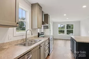 39 Cherokee Rd, Asheville, NC 28806 - Photo 13