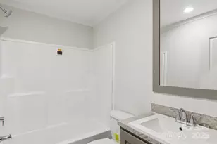 39 Cherokee Rd, Asheville, NC 28806 - Photo 15